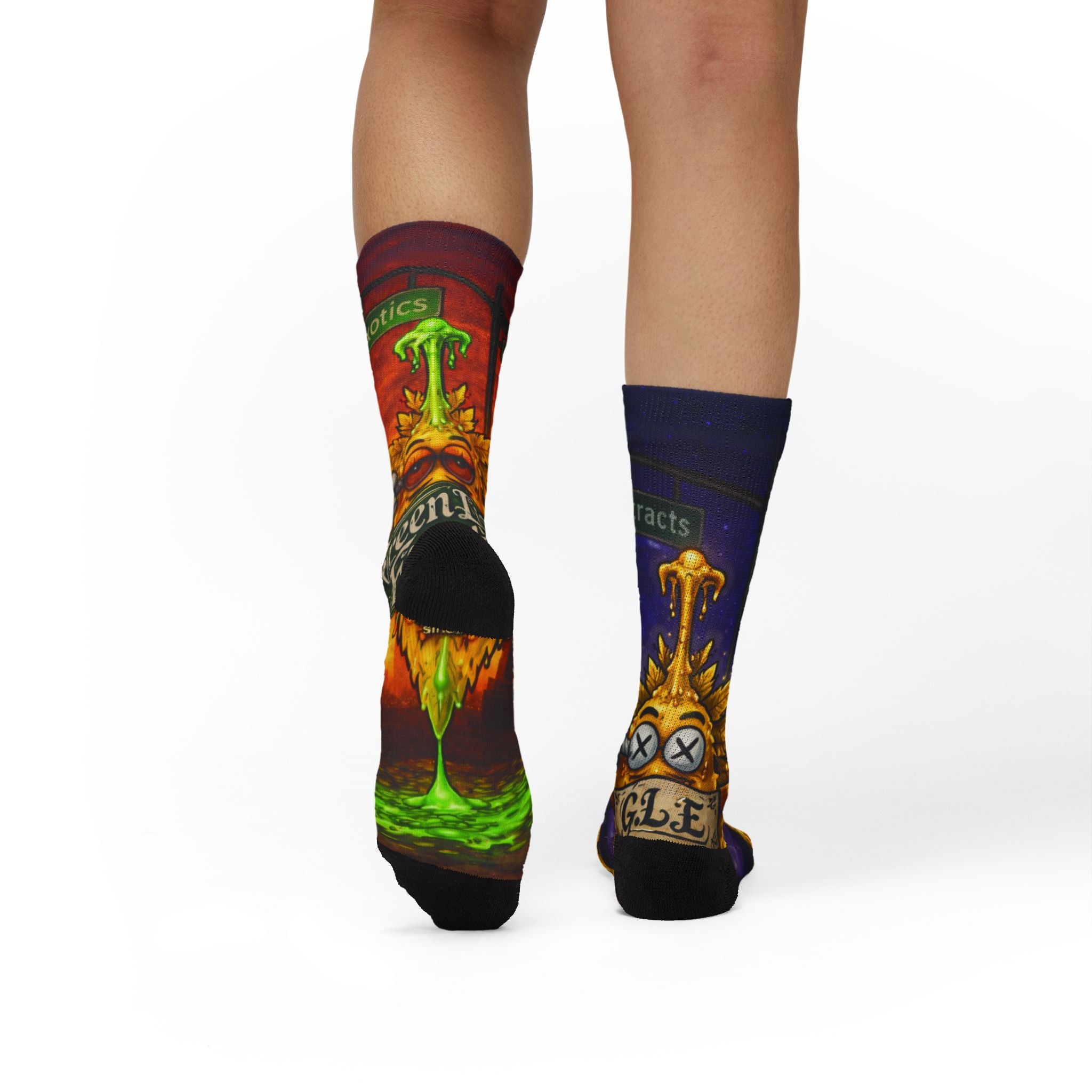 Psychedelic Game Card Sublimation Socks — Colorful Retro Casino Art Crew Socks