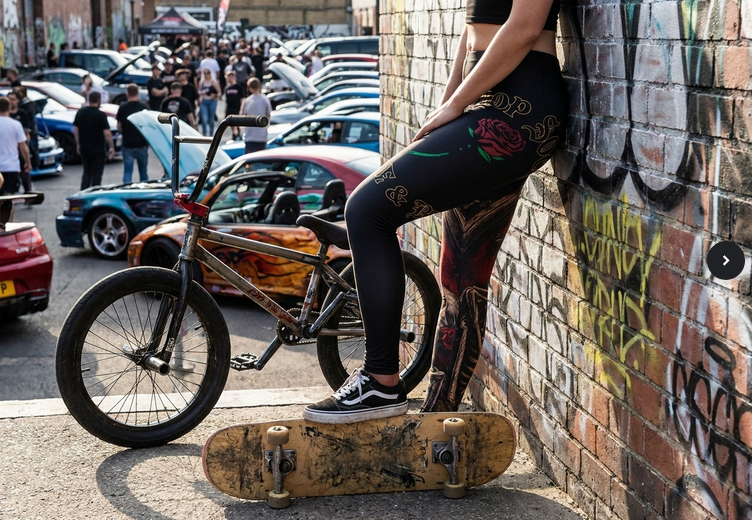 Skull and rose high-waist yoga leggings, gothic tattoo-style all-over print, Blacktop Society