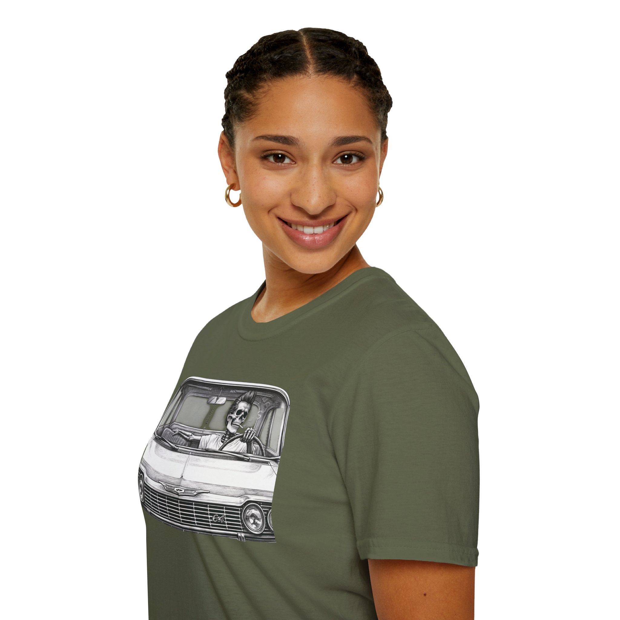 Mom's repersent too- classic REAL streetwear T-shirt