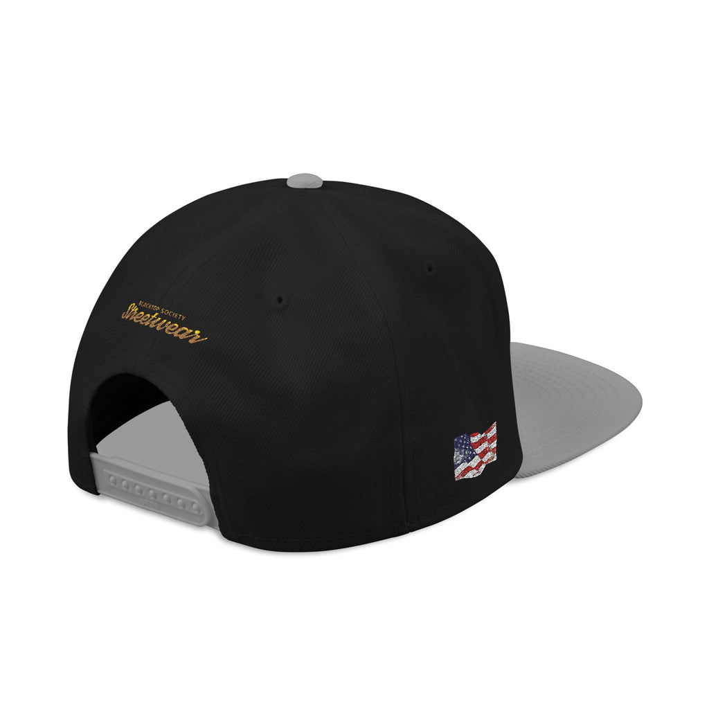 Embroidered Snapback Hat — Patriotic American Flag & Vintage Patch Design