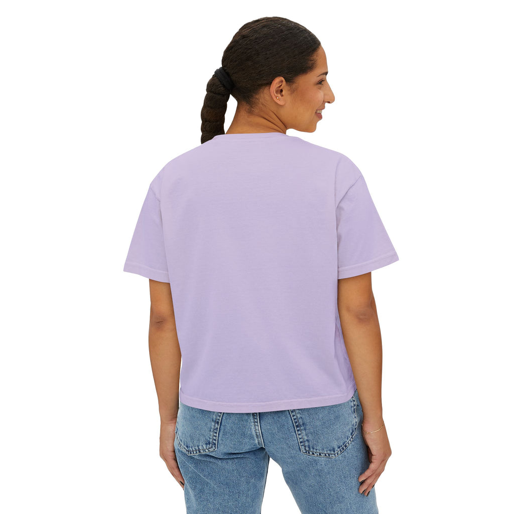 Lavender oversized graphic tee paired with denim jeans, streetwear style for everyday wear